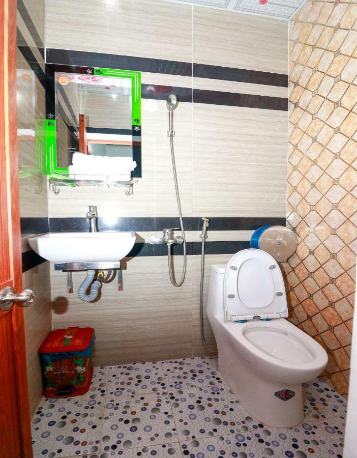 Lucky Hotel Quy Nhon Exterior foto